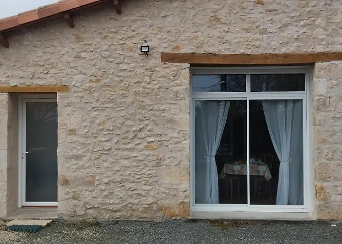 De La Treille * Saint-Maurice-la-Clouere